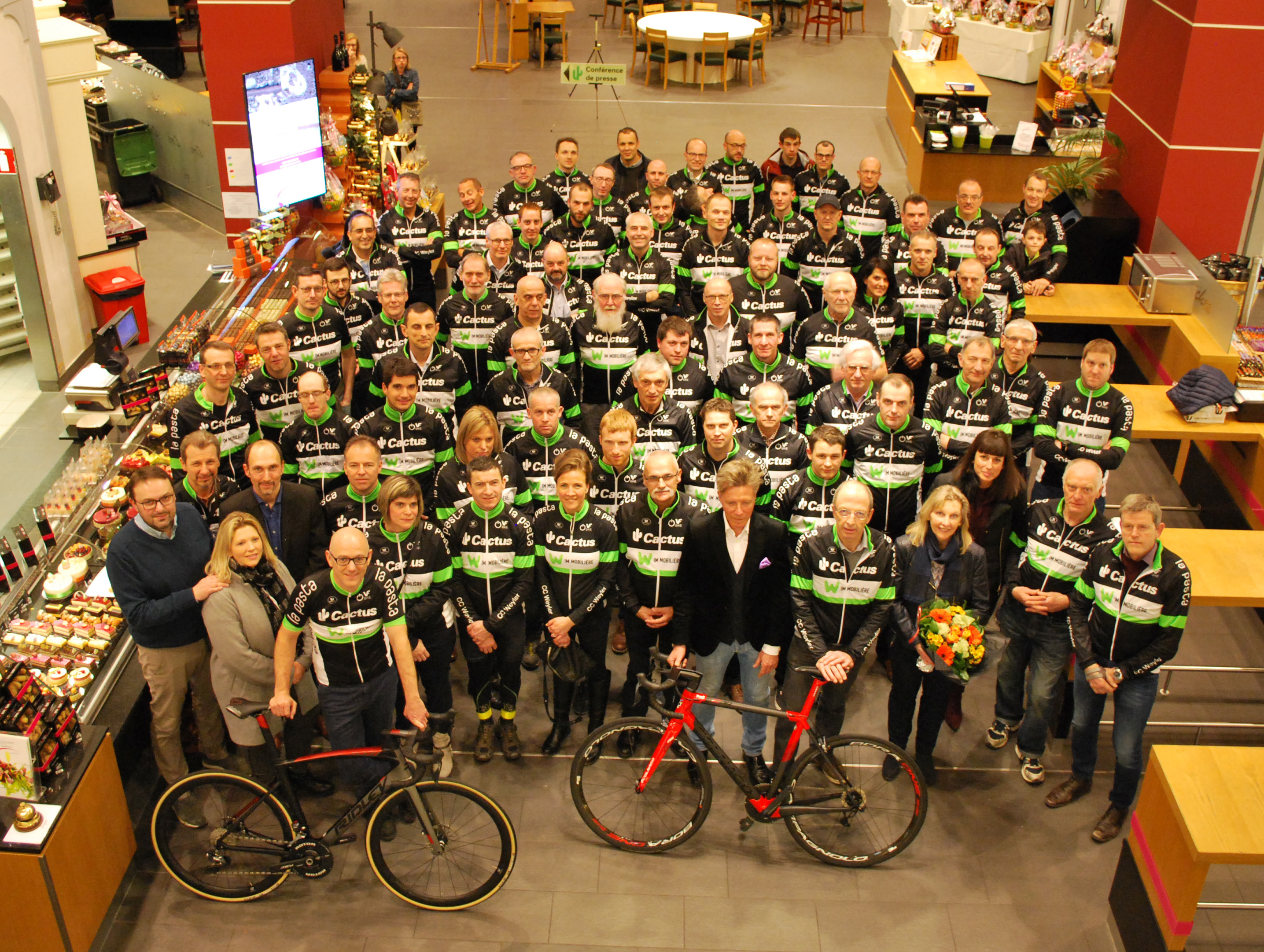 Remise des maillots 2019 à la Belle Etoile Remise des maillots 2019 à la Belle Etoile